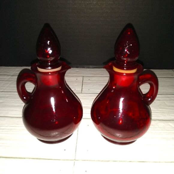 Vintage AVON Ruby Red Mini Cruet Decanters Strawberry Stopper Glass Bottles 5"in - Picture 8 of 8